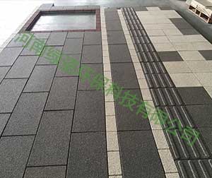 �������е�